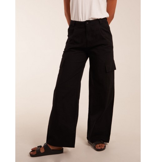 Trousers With Side Pocket