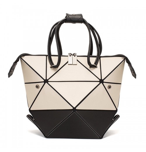 Geometric Holographic Handbag